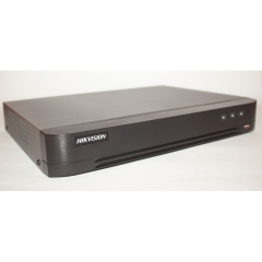 Аналоговий Turbo-HD реєстратор HikVision iDS-7204HQHI-M1/S ( C)